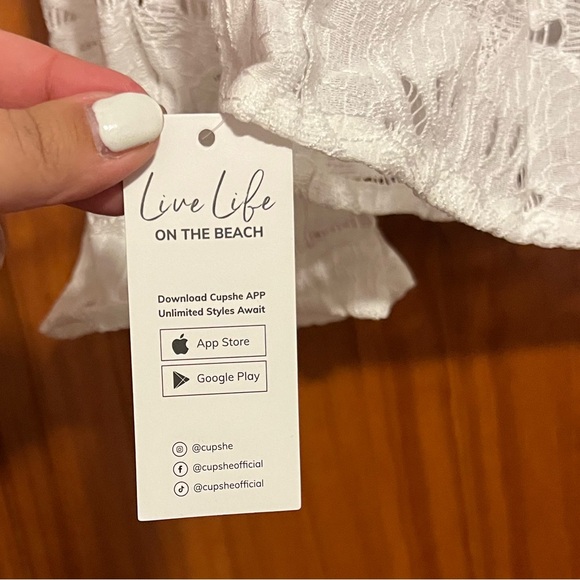 NWT Cupshe Women’s Long Sleeve Embroidered Blouse - Picture 7 of 7